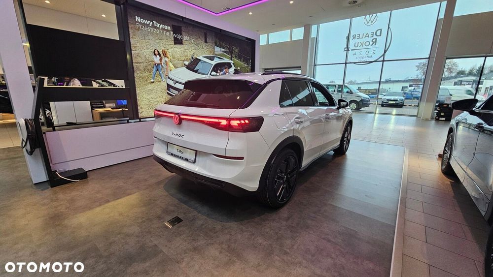 Volkswagen T-Roc - 13