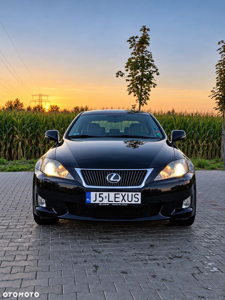 Lexus IS 220 D Prestige - 10