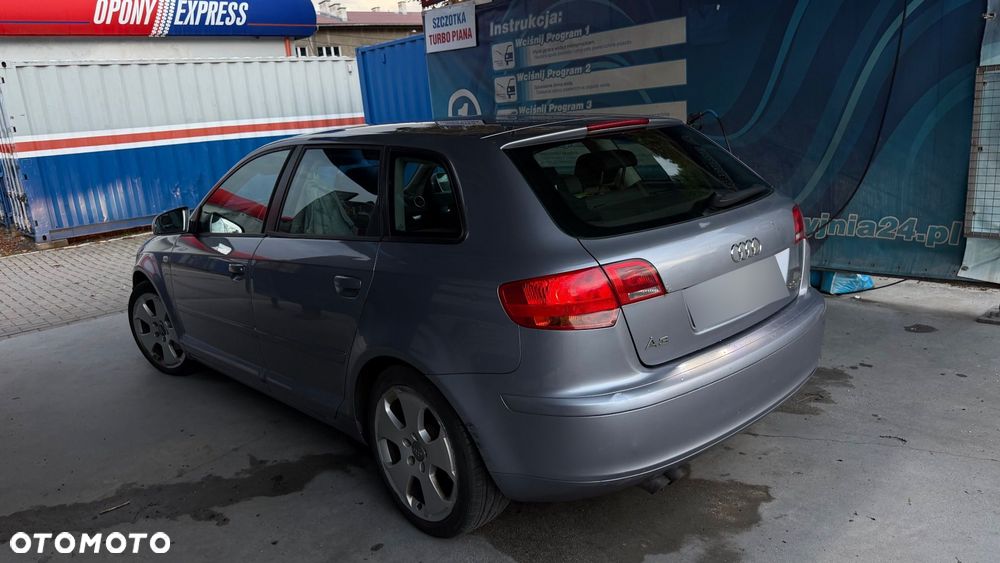 Audi A3 Sportback - 9