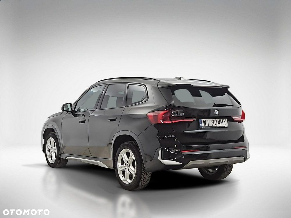 BMW X1 sDrive18i xLine - 3