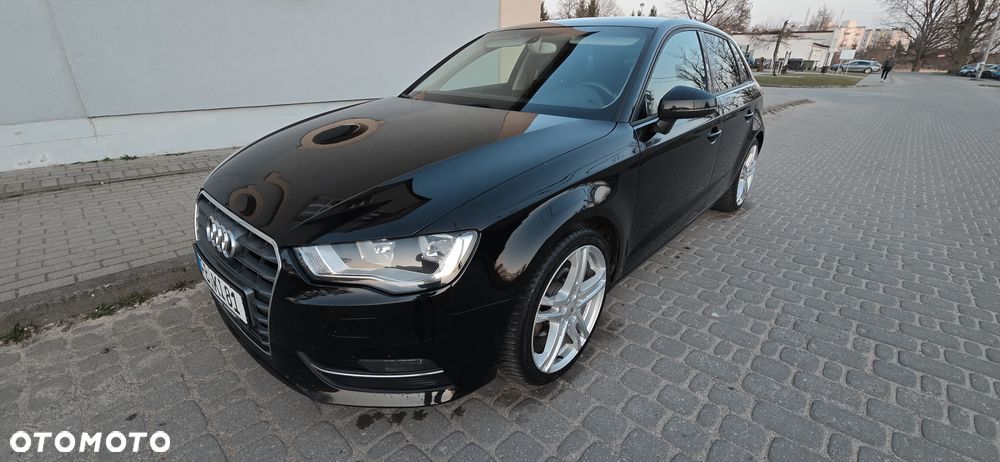 Audi A3 Sportback 2.0 TDI (clean diesel) S tronic Ambiente - 1