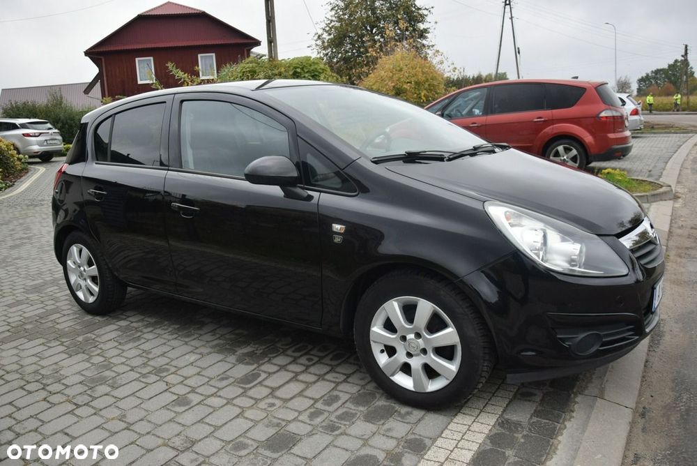 Opel Corsa 1.4 16V Edition - 8
