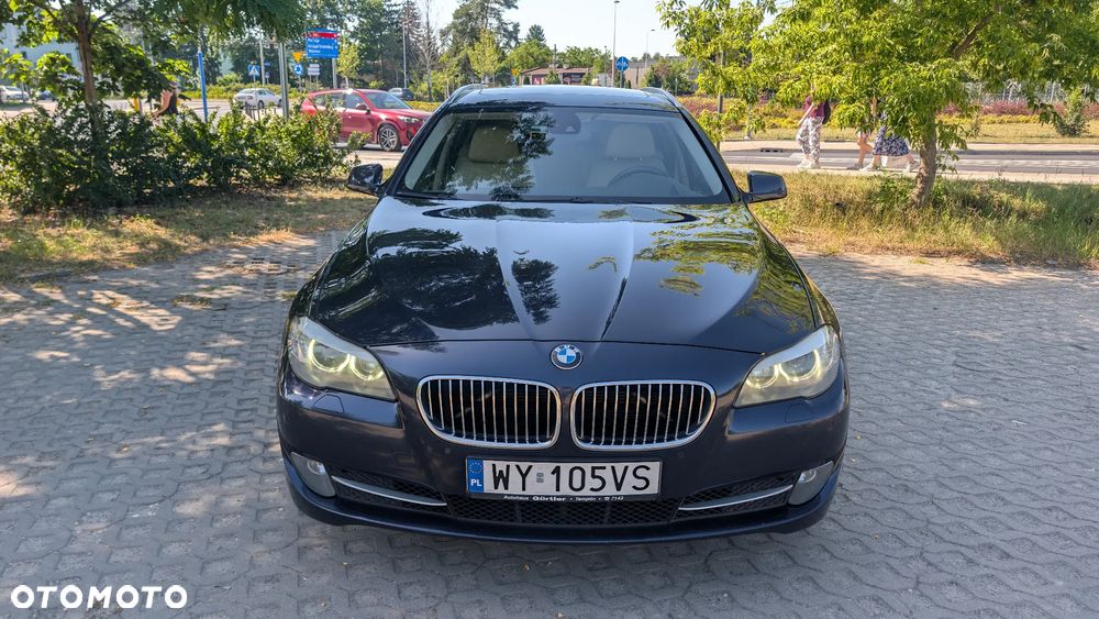 BMW Seria 5 530d xDrive - 5