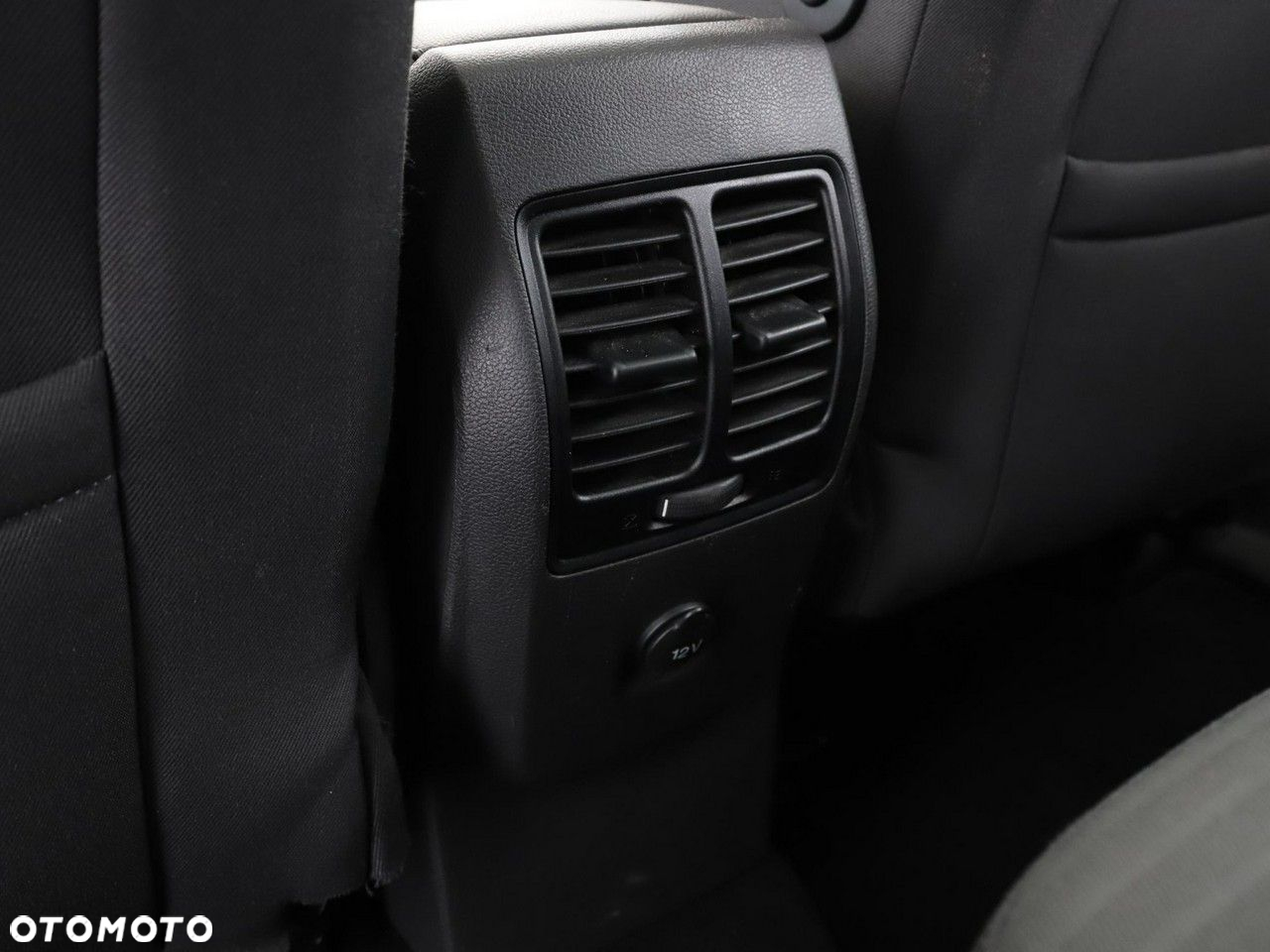 Ford C-MAX 1.5 EcoBoost Start-Stop-System Titanium - 30