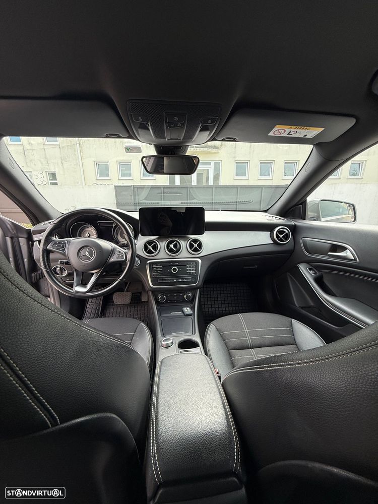 Mercedes-Benz CLA 200 - 9