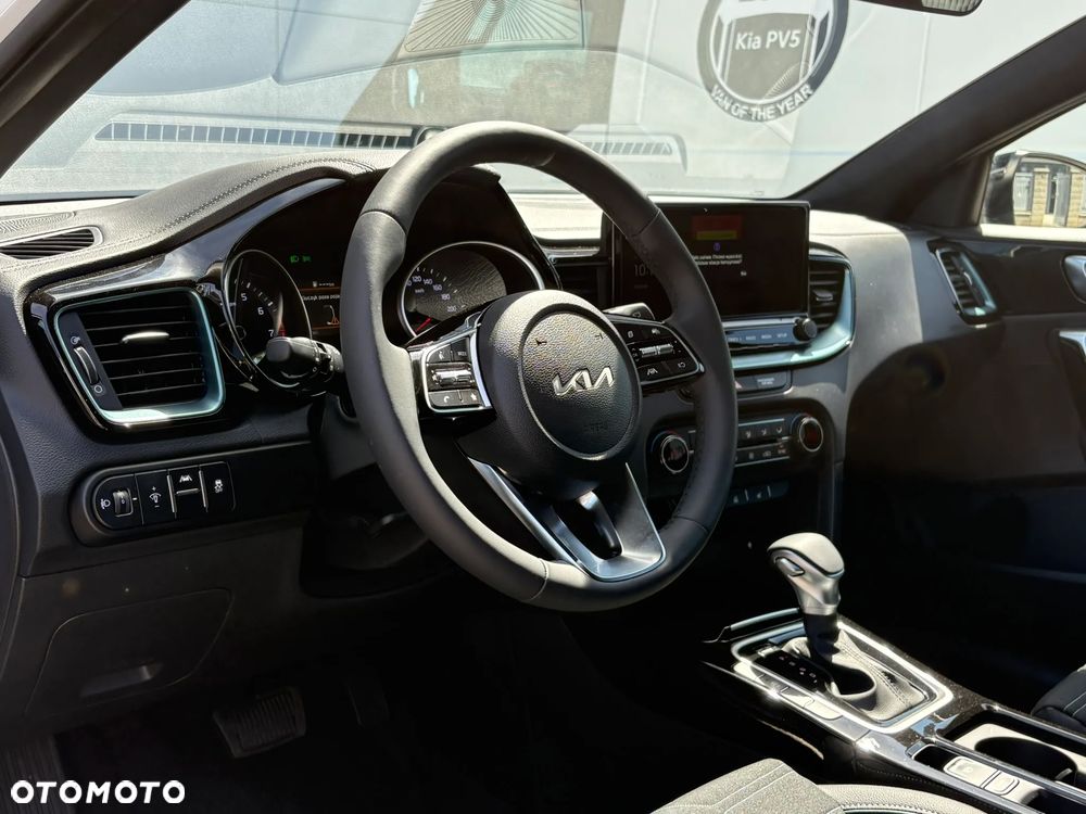 Kia XCeed 1.6 T-GDI Tribute DCT - 22