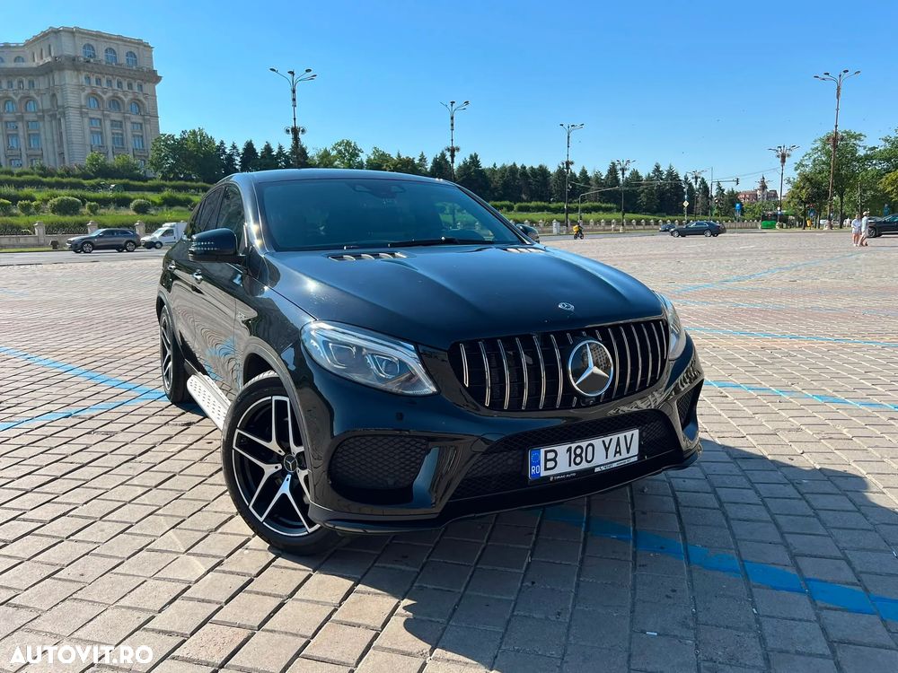 Mercedes-Benz GLE - 12