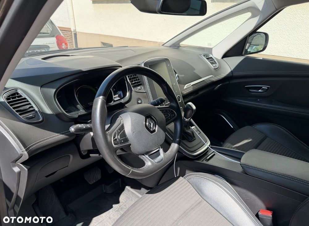 Renault Scenic 1.6 dCi Bose EDC - 5