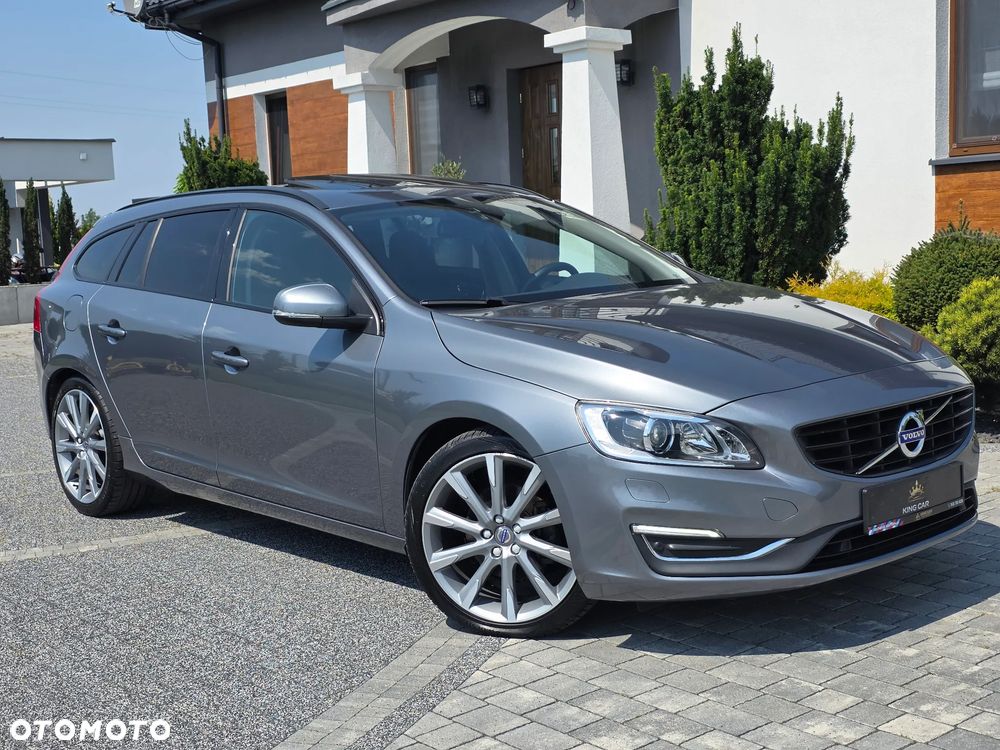 Volvo V60 T5 Geartronic Summum - 14