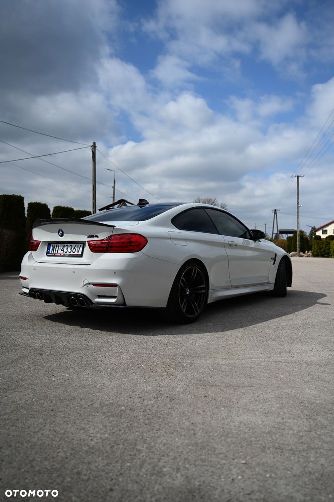 BMW M4 DKG - 6
