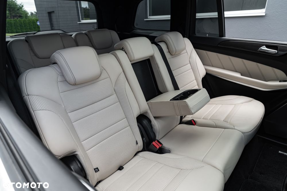 Mercedes-Benz GLS AMG 63 4Matic AMG Speedshift 7G-TRONIC - 23