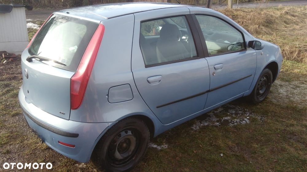 Fiat Punto 1.4 16V Emotion - 4