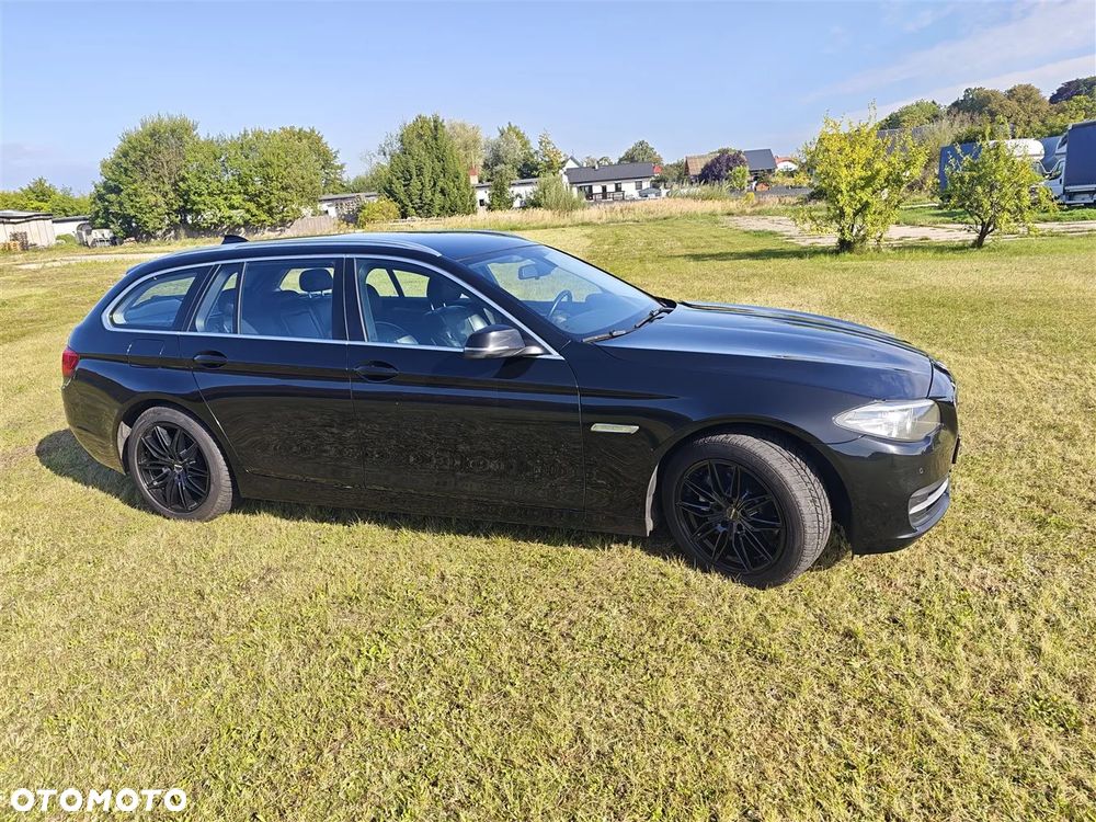 BMW Seria 5 530d xDrive - 3