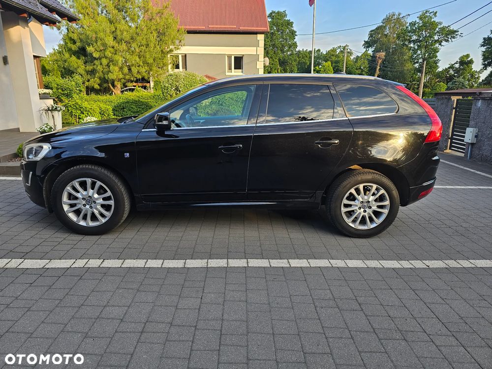 Volvo XC 60 D4 Drive-E Ocean Race - 3