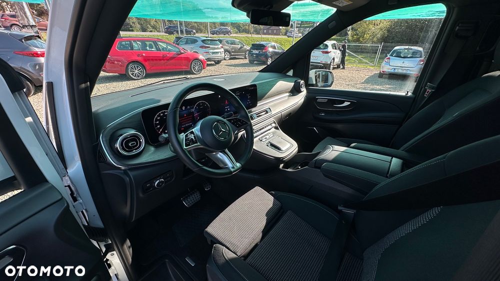 Mercedes-Benz Klasa V 300 d 9G-Tronic Exclusive (długi) - 11