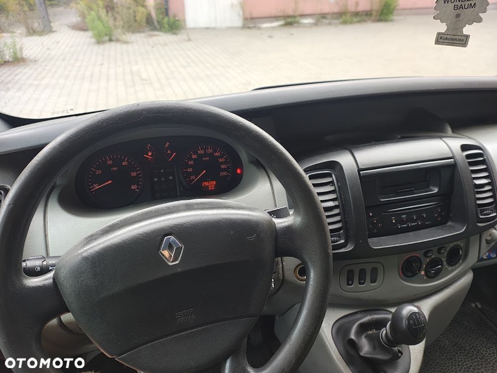 Renault Trafic - 6