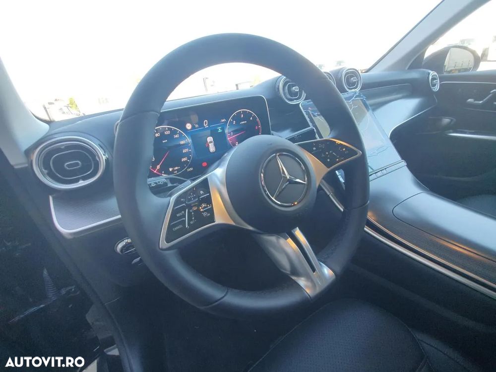 Mercedes-Benz GLC 220 d 4MATIC MHEV - 9