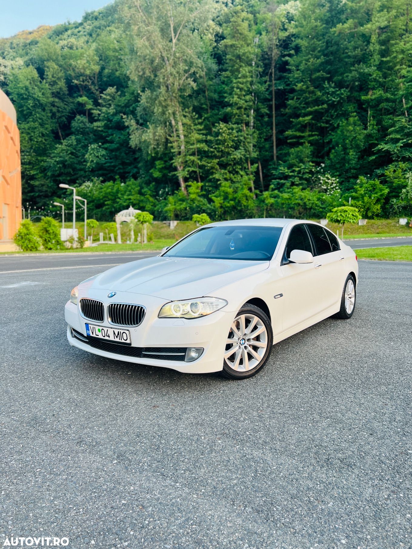 BMW Seria 5 - 1