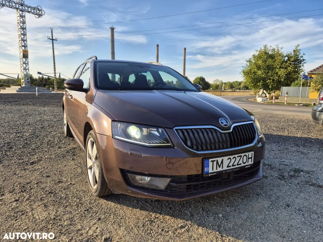 Skoda Octavia 2.0 TDI DSG Style - 5