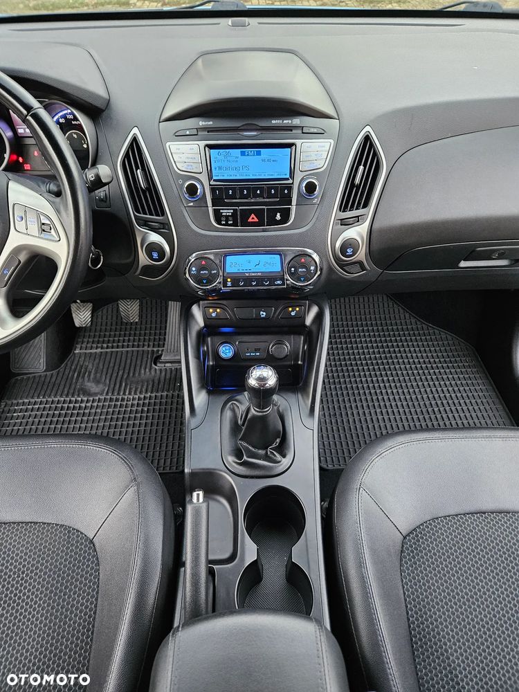 Hyundai ix35 2.0 Premium 2WD - 22