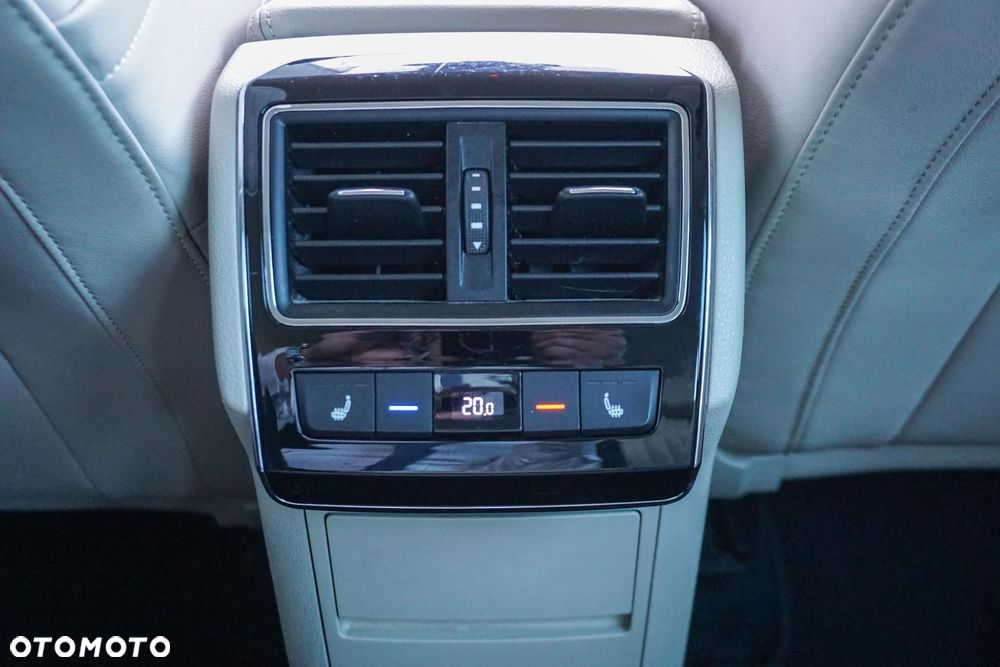 Skoda Superb 2.0 TSI Style DSG - 21