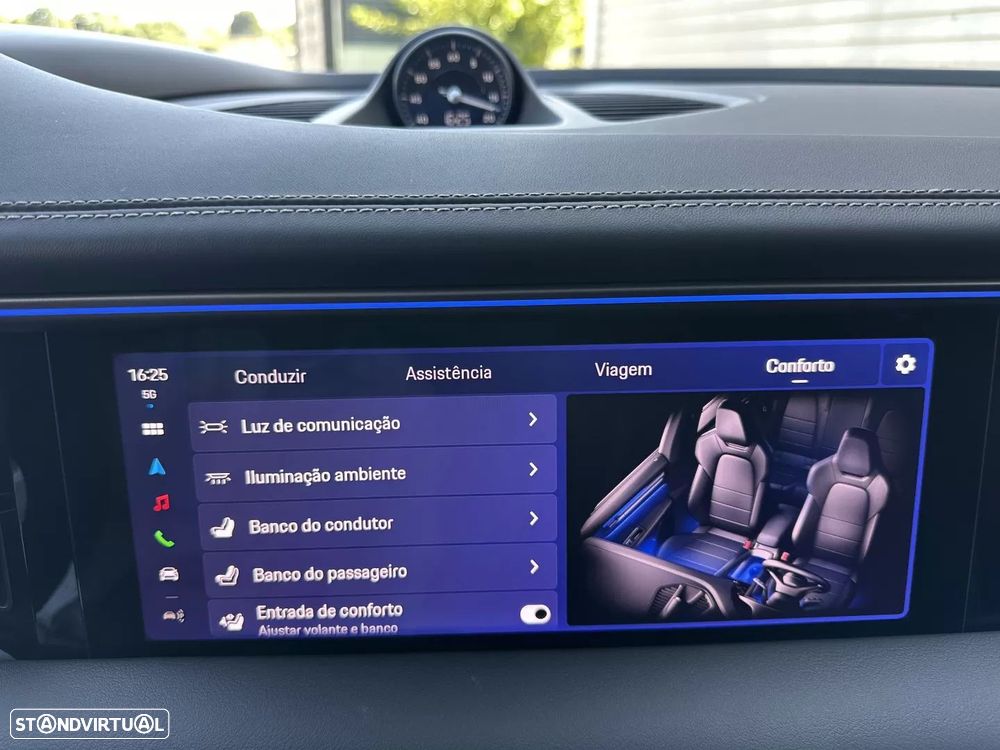 Porsche Macan Electric Turbo - 46