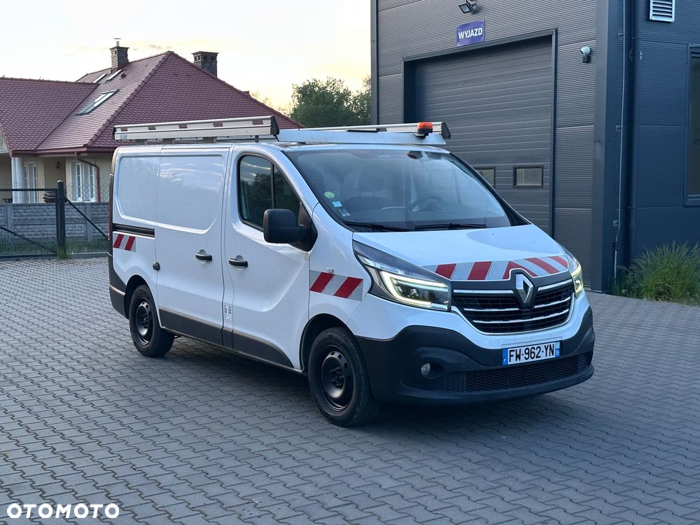 Renault Trafic - 1