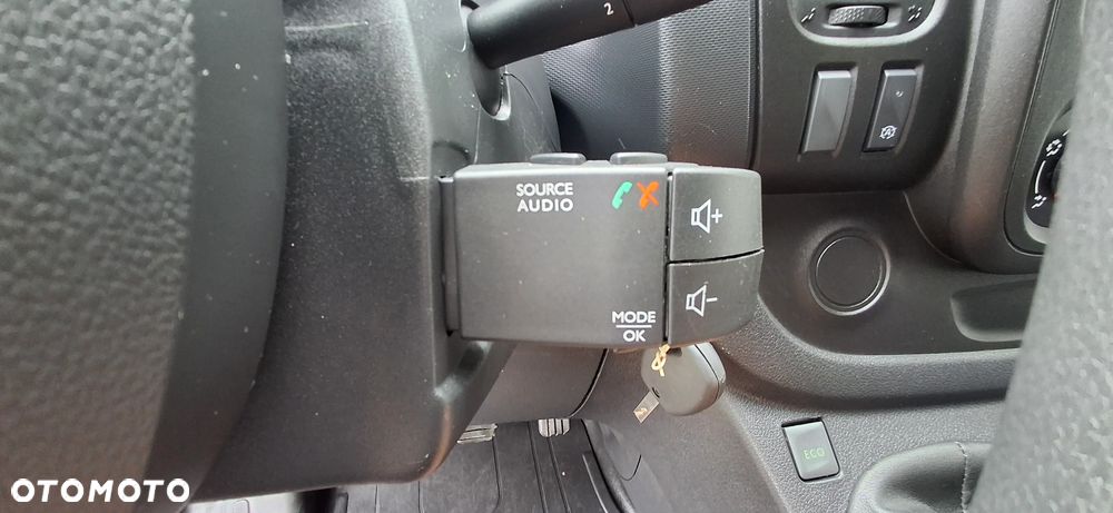 Renault TRAFIC VIVARO VITO T6 CUSTOM EXPERT LIFT KLIMA  LED - 15
