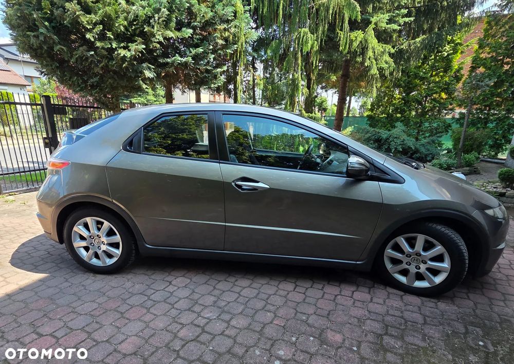 Honda Civic - 4