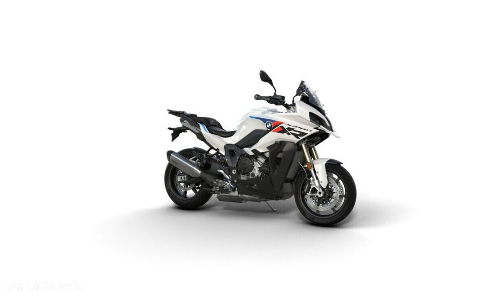 BMW S - 1