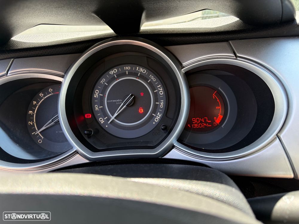 Citroën C3 1.2 PureTech Attraction - 2