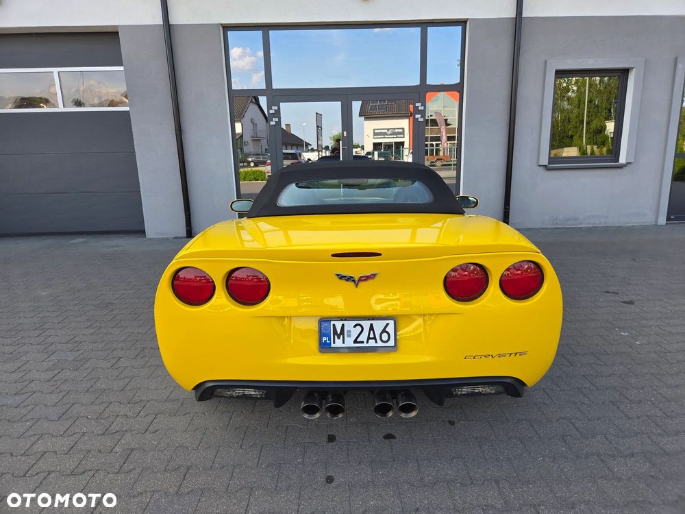 Chevrolet Corvette - 7