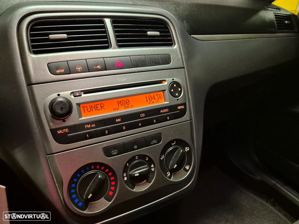 Fiat Grande Punto 1.2 Active - 16