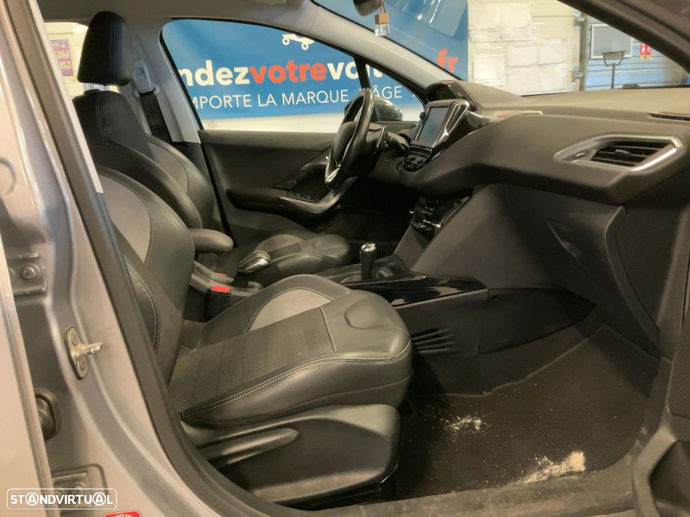 Peugeot 2008 PureTech 82 ETG5 STOP&START Active - 4