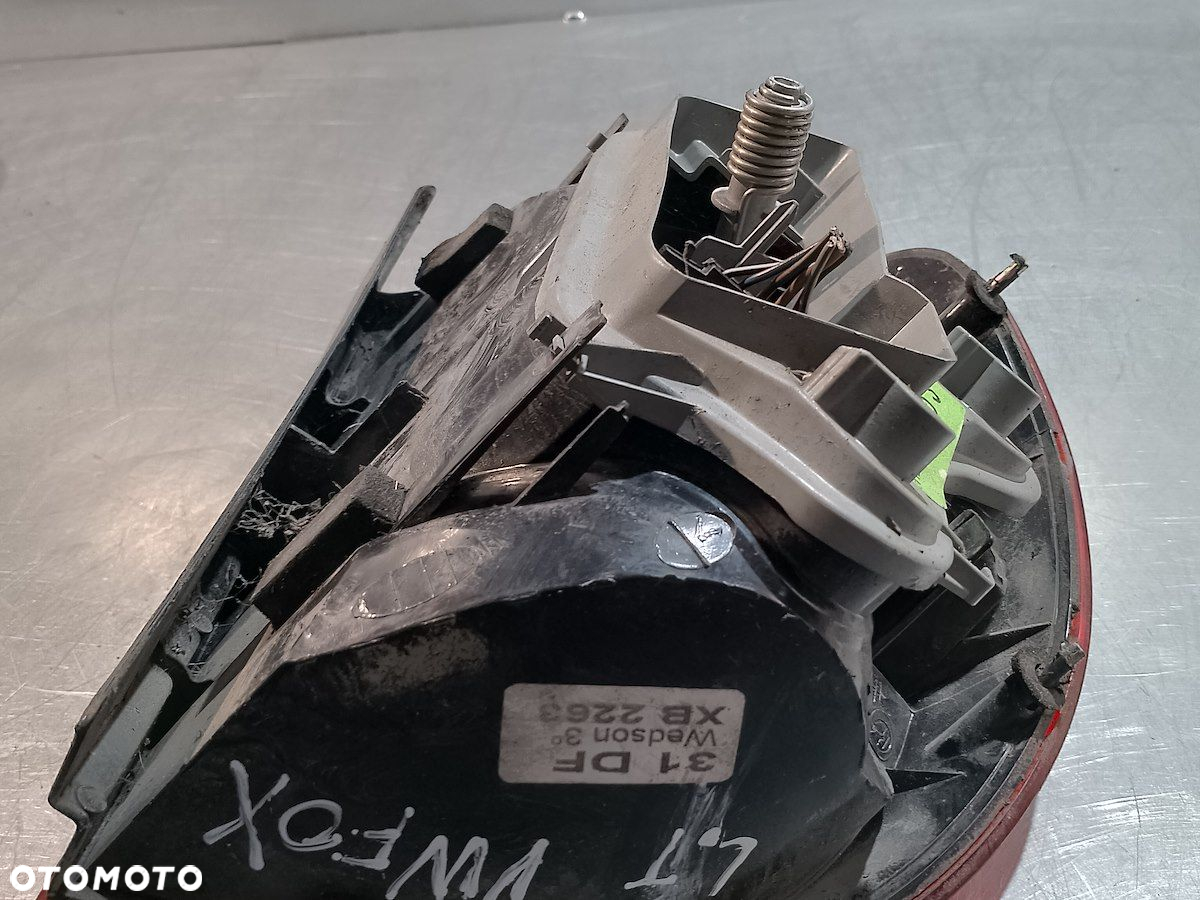 LAMPA TYLNA LEWA VW FOX XB2263    612887.1 HATCHBACK - 2