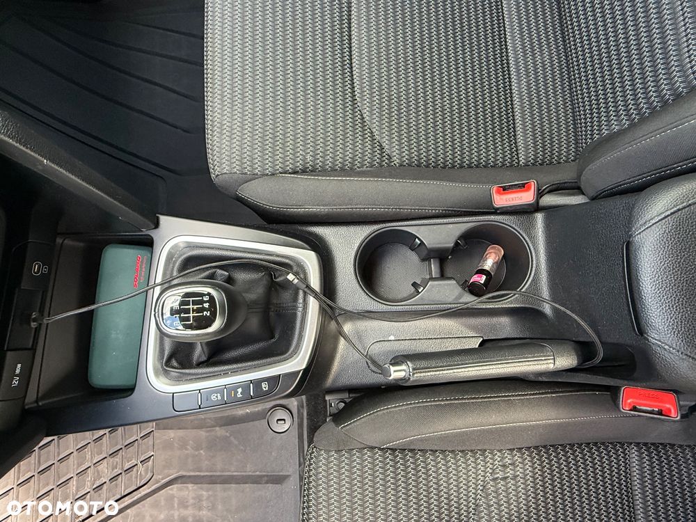 Kia Ceed - 22