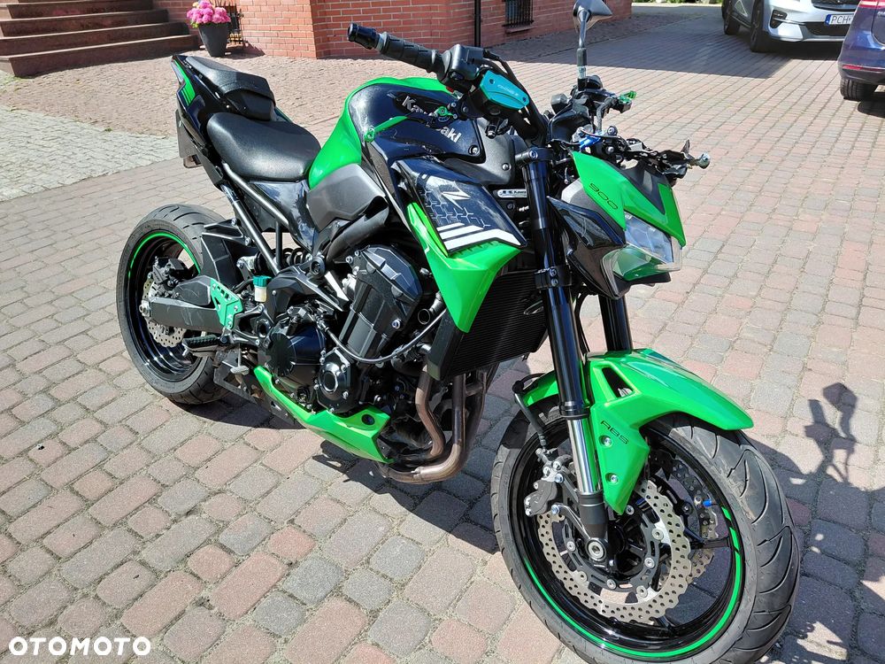 Kawasaki Z 900 - 7