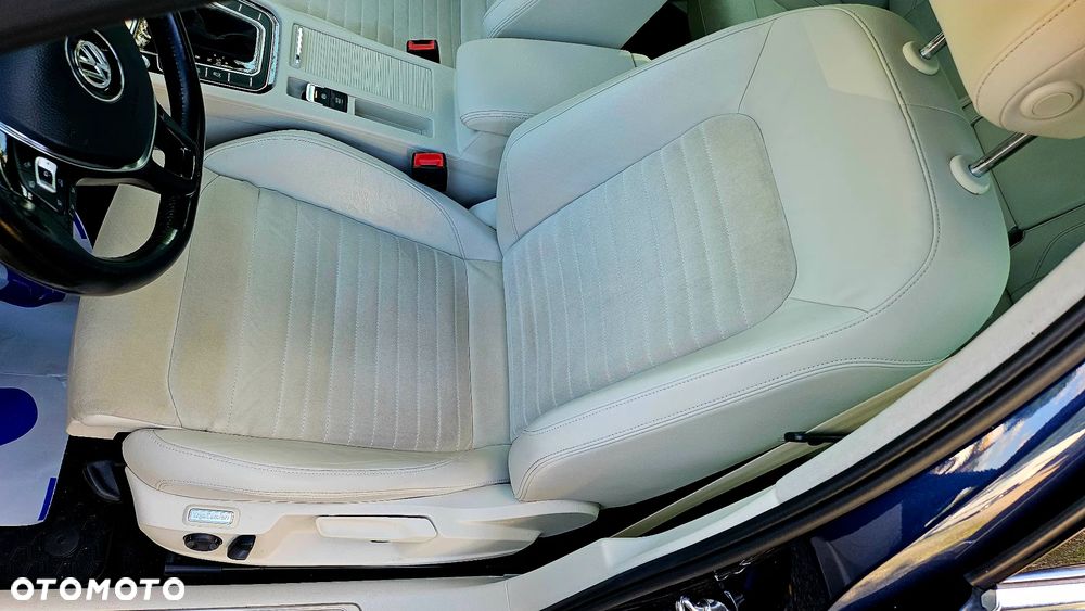 Volkswagen Passat 2.0 TSI BMT Highline DSG - 24