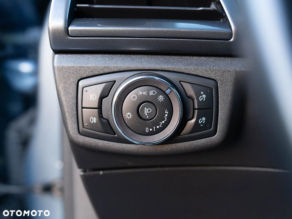 Ford Mondeo 2.0 EcoBlue Titanium - 37