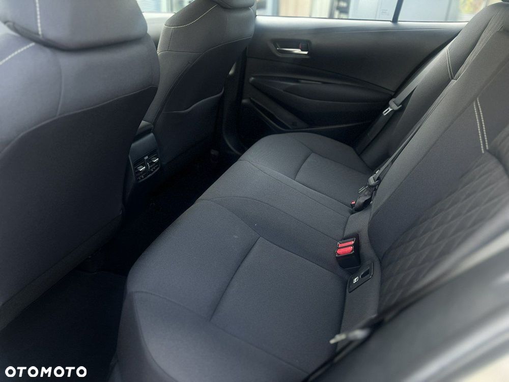 Toyota Corolla 1.6 Comfort - 35