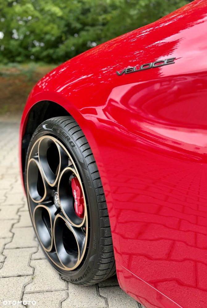 Alfa Romeo Giulia 2.0 Turbo Veloce Q4 - 11