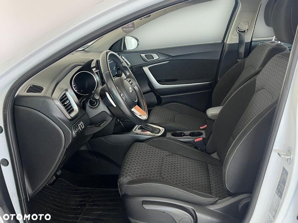 Kia Ceed - 17