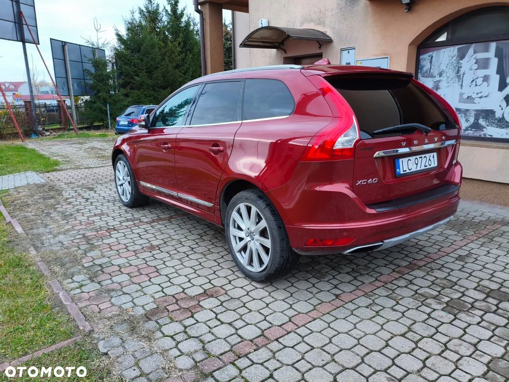 Volvo XC 60 T5 AWD Geartronic Momentum - 2
