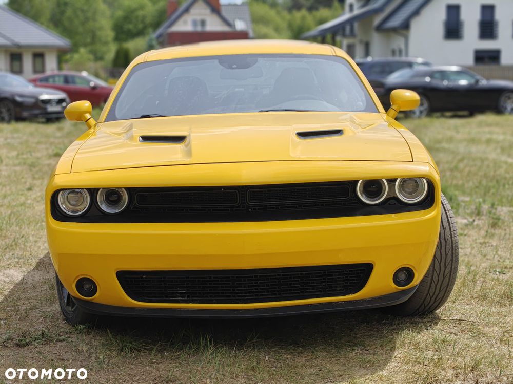 Dodge Challenger 3.6 SXT Plus - 3