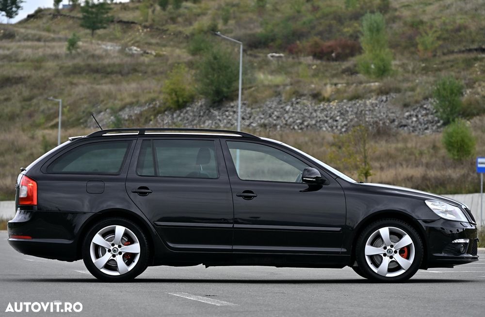 Skoda Octavia 2.0 TDI RS - 6