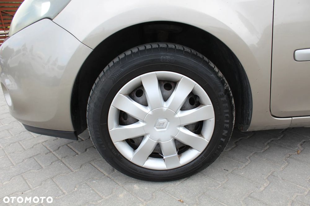 Renault Clio 1.2 16V TCE Alize - 28