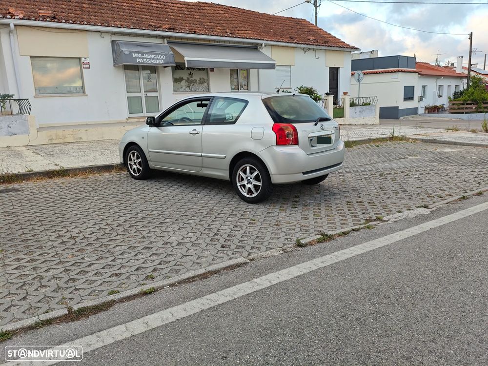 Toyota Corolla 1.4 D-4D - 2