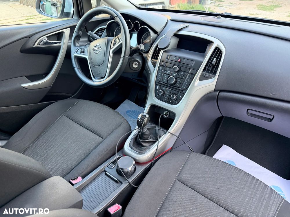 Opel Astra 1.6 - 8