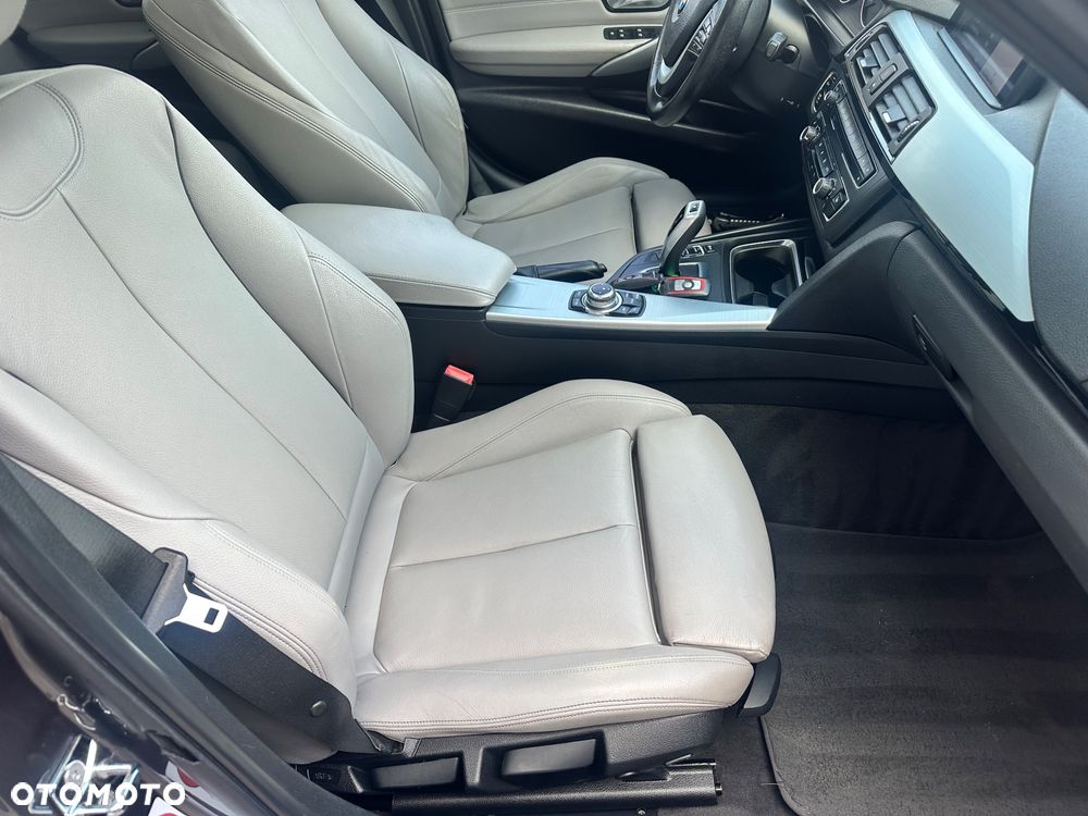 BMW Seria 3 - 30