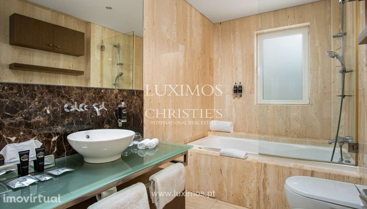 Moradia em empreendimento turístico, para venda em Carvoeiro, Algarve - Grande imagem: 5/22